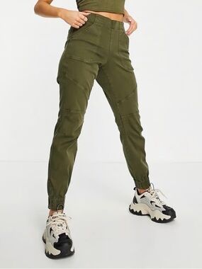 SPANX - Stretch Twill Cargo Utility High-Waist Jogger Pants